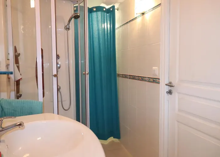 Apartamento 50 M2 Avec Parking Gratuit Sur Place Vailhauques